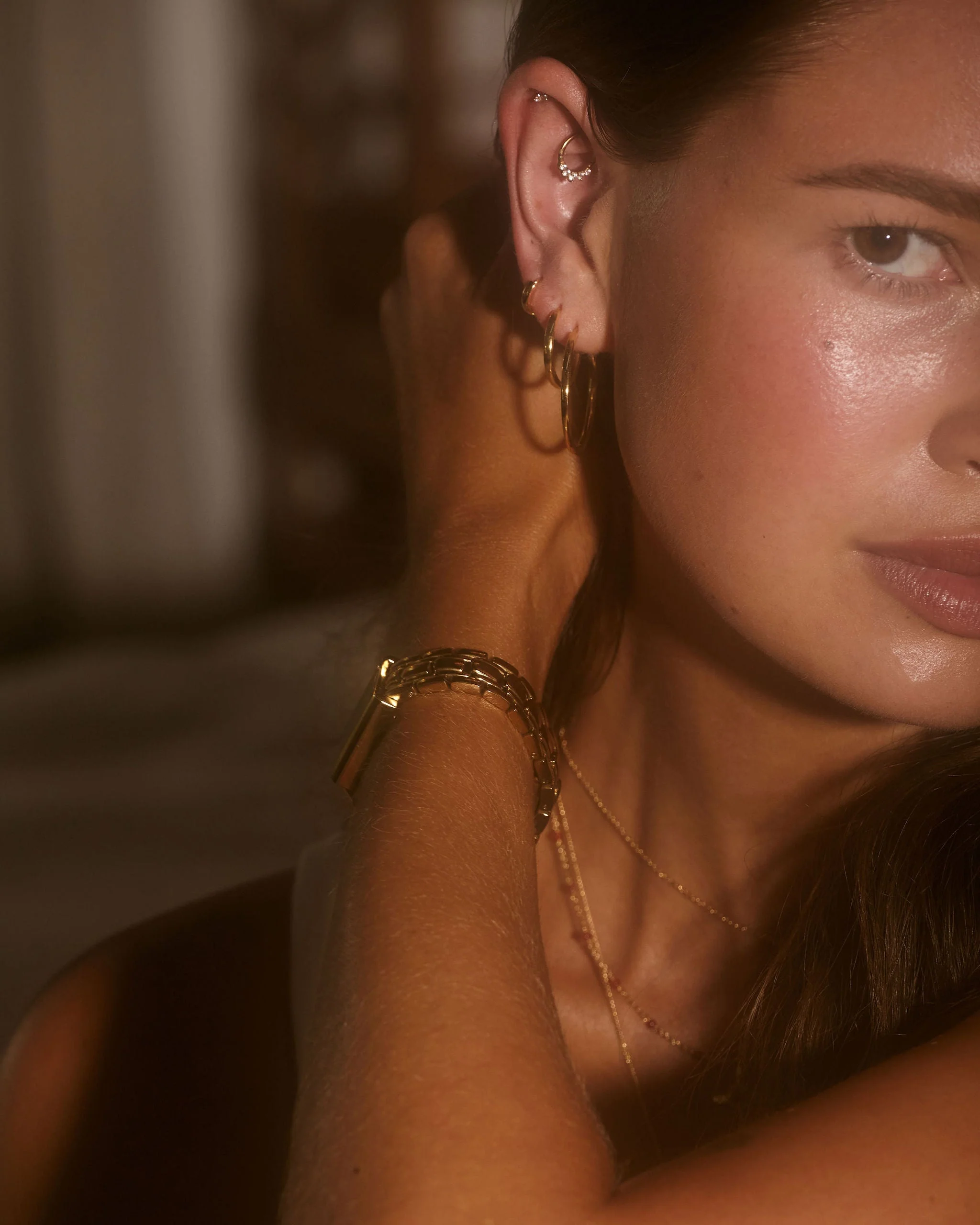 30mm Sleeper Hoops | 9k Solid Gold - Image 7