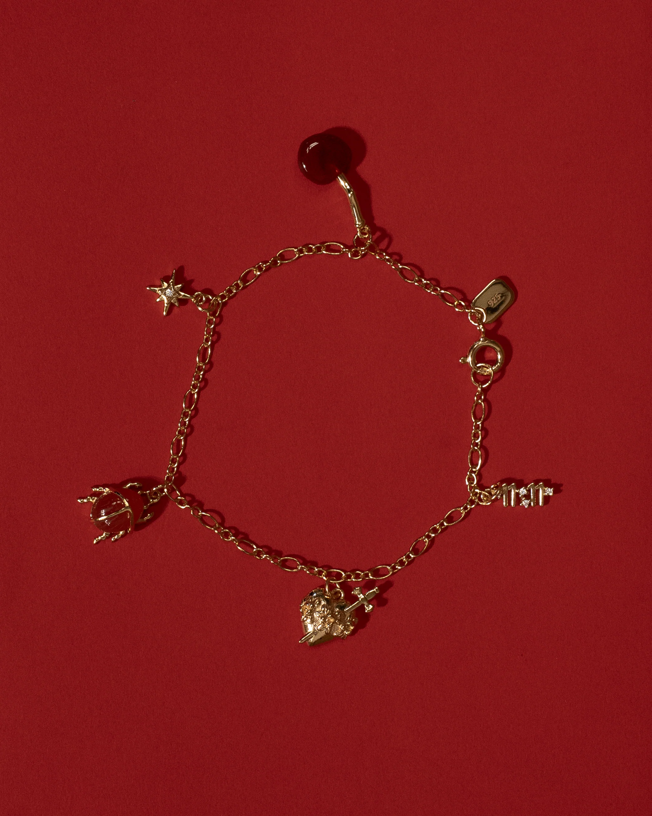 CHARM BAR Fine Figaro Bracelet - Image 3