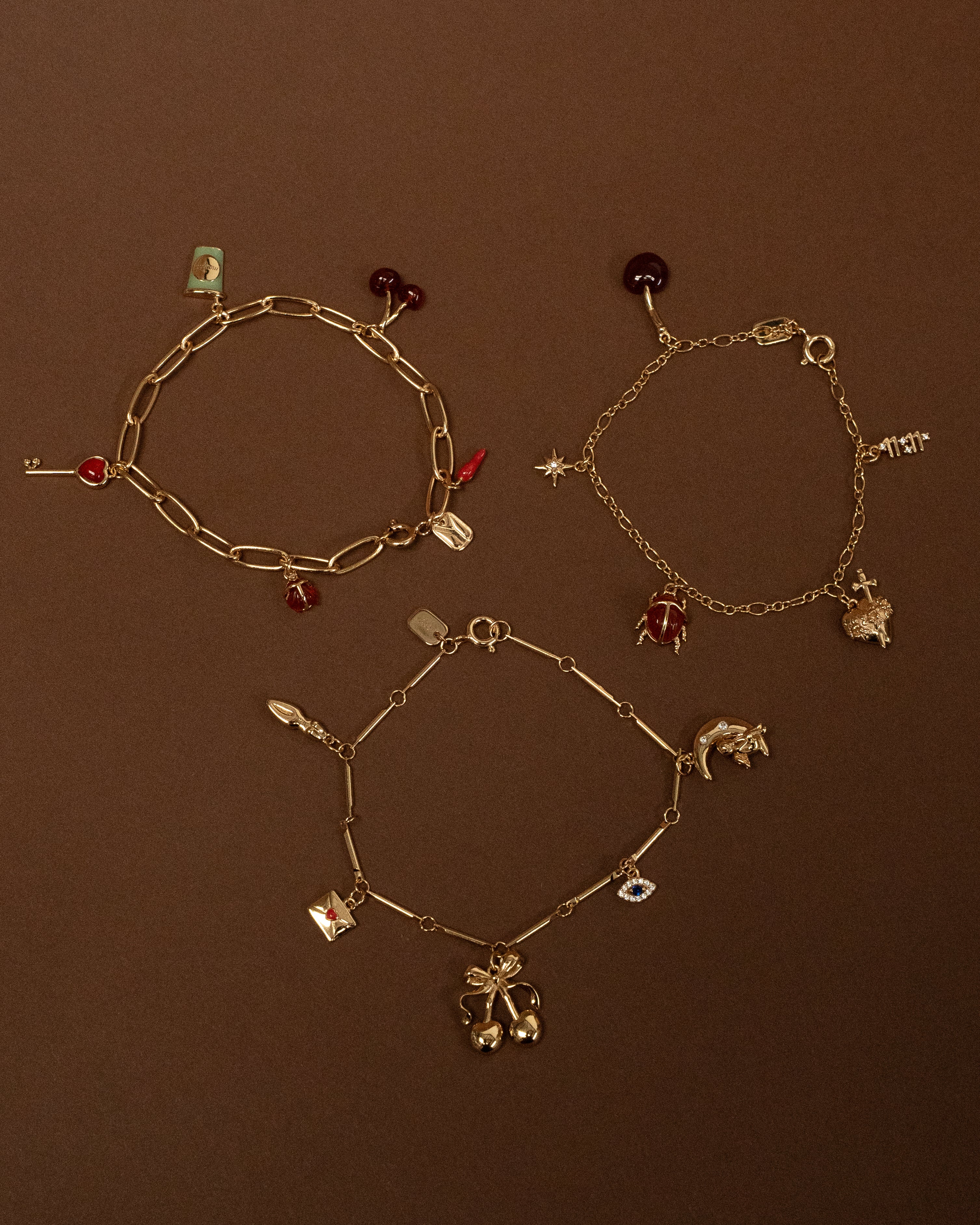 CHARM BAR Fine Figaro Bracelet - Image 4